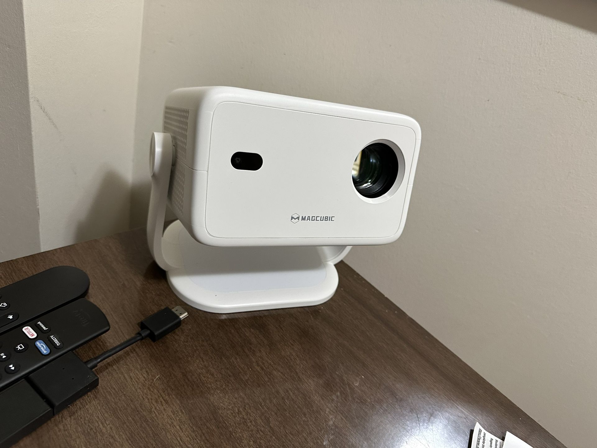 Projector 1080p FULLHD Magcubic L018  (4k)
