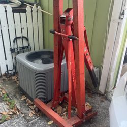 Engine Lift 