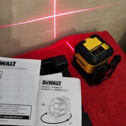 DEWALT Láser Kit $90