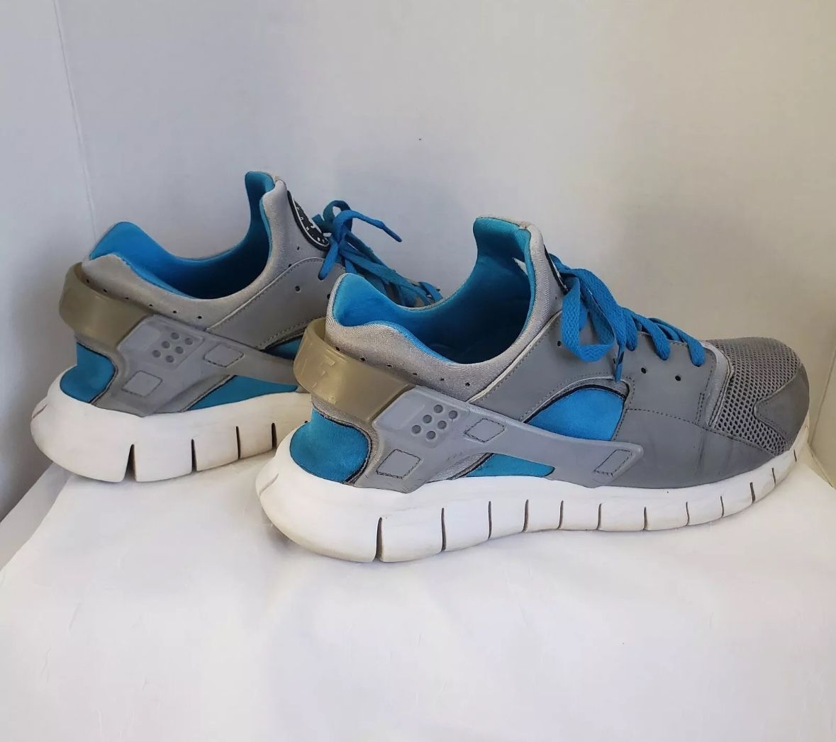 Nike Air Huarache Running Shoes Neptune Mens size 10.5 blue gray 
