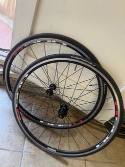Shimano R500 wheelset 700c 10 speeds