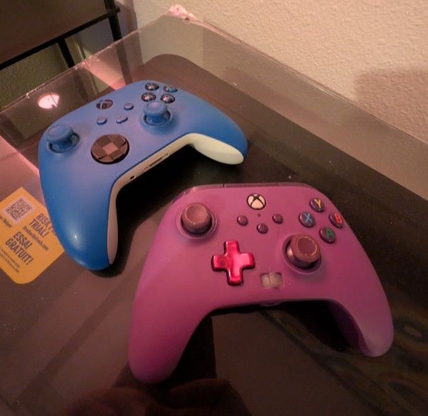 Xbox Series X Wireless/Wired Controllers