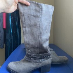 Women’s Taupe Mid-high Boots Size 8.5