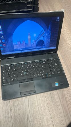 Dell Latitude E5540 Intel Corei7-4600u 8gb Ram 256gb  SSD Win 11pro