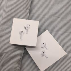 New AirPods (Free Delivery)