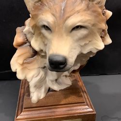 SOLITUDE BY  STEVEN HERRERO  WOLF SCULPTURE