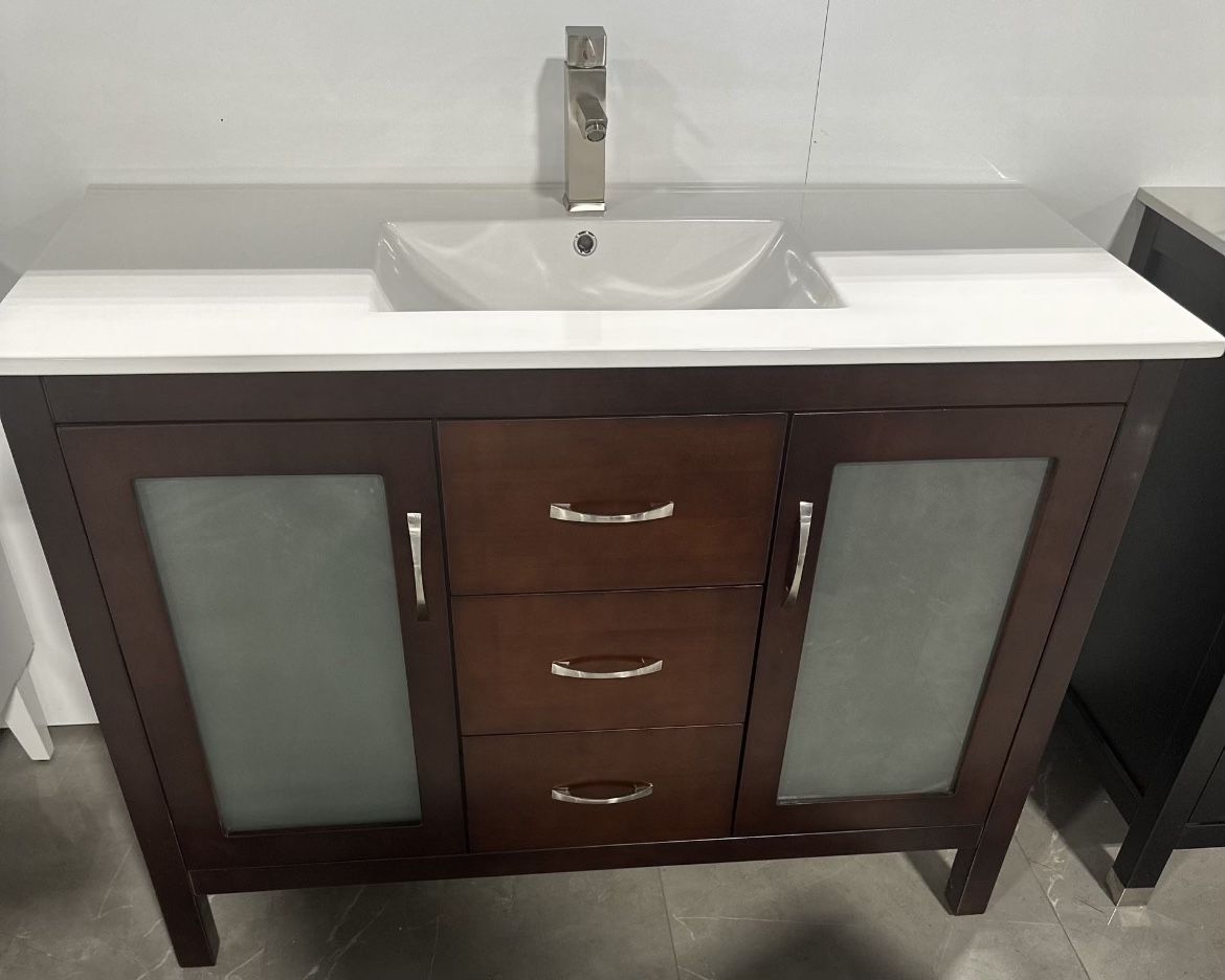 Bathroom Vanity 48”