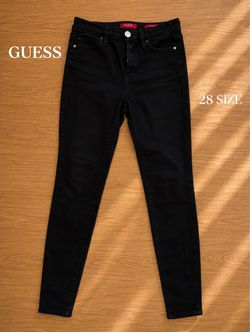 GUESS High-Rise Black Skinny Jeans – Size 28