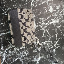 Coach Hand Wallet