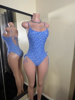 Swimsuits ALL MEDIUM