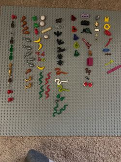 Lego Minifigures Accessories Lot