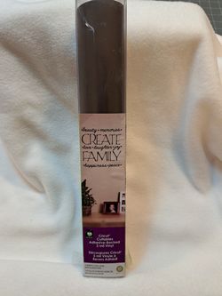 Cricut Cuttables Adhesive Backed 3 Mil Vinyl  Chocolate Brown New in Package