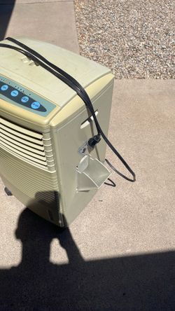 Sunpentown swamp cooler