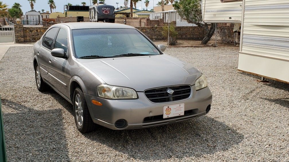 2000 Nissan Maxima