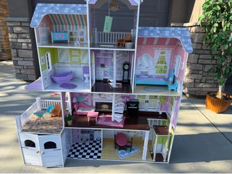 Dollhouse