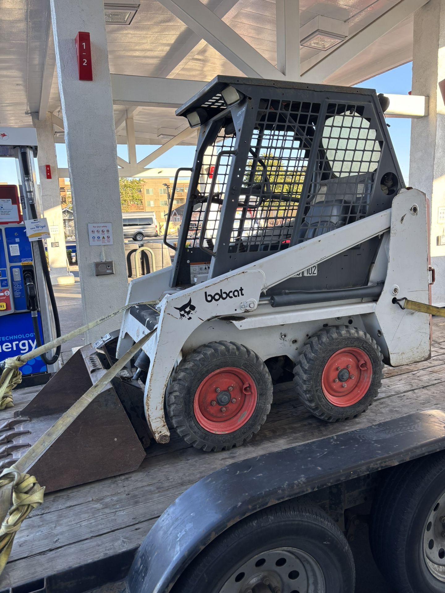 Bobcat Model 453 Comparable To A S70 3 Ft Wide 2160  Hours 
