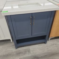 Bathroom Vanity 33" 