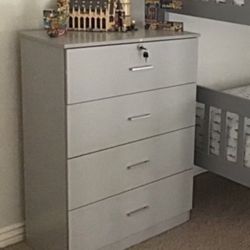 Dresser, Chest, Organizer, W Lock, Gray 