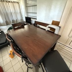 Dining Room Table 