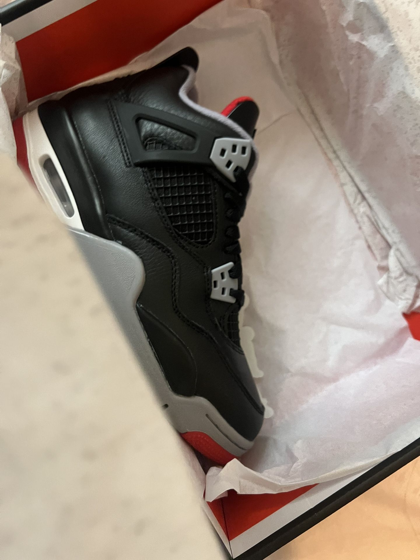 Jordan 4 Bred Reimagine Size 6.5y