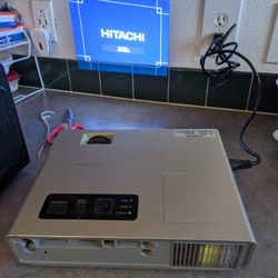 Hitachi 3LCD CPX5 XGA projector model number cpx5