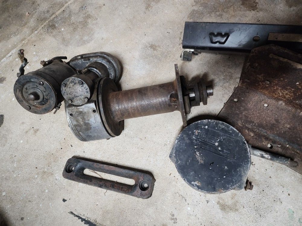 Winch / Hickey Worm Gear Electric Winch