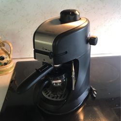 Capresso 4-Cup Espresso & Cappuccino Machine