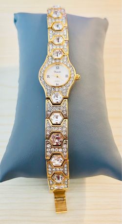 Watch- A gorgeous vintage  watch from 1980