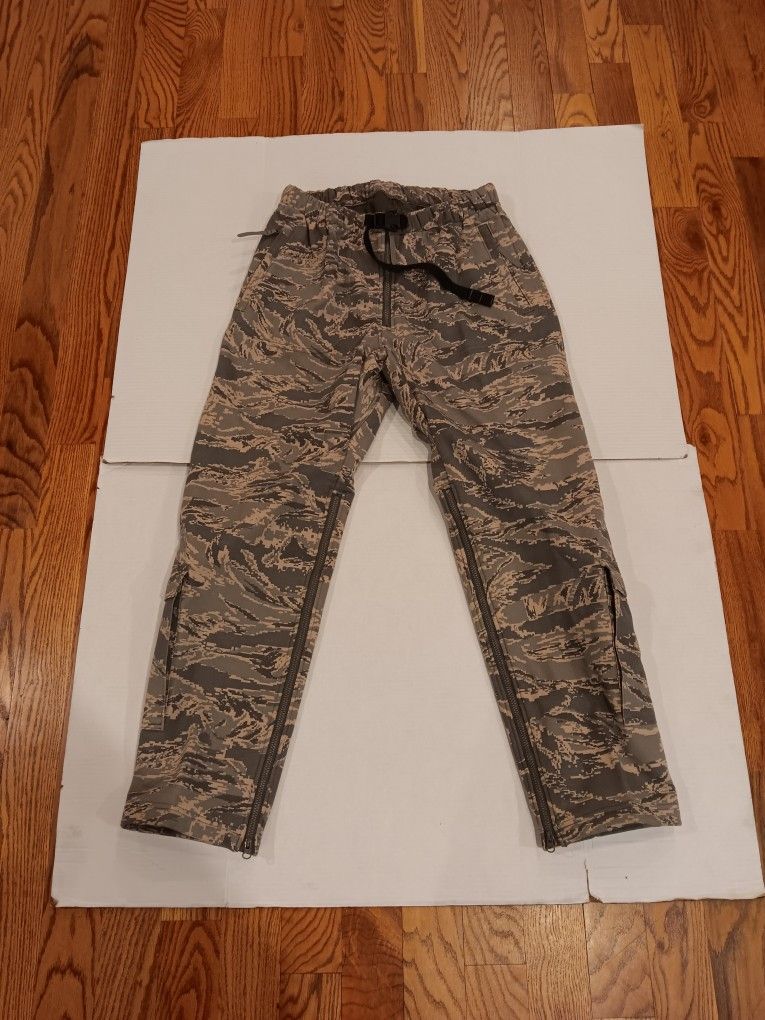 Massif Camo Tactical Pants Flame Resistant L 
