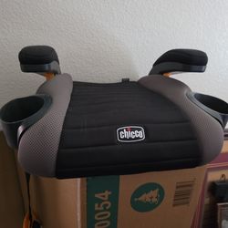 Chicco backless booster car seat