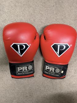 Pro Boxing 16oz Gloves – Real Leather