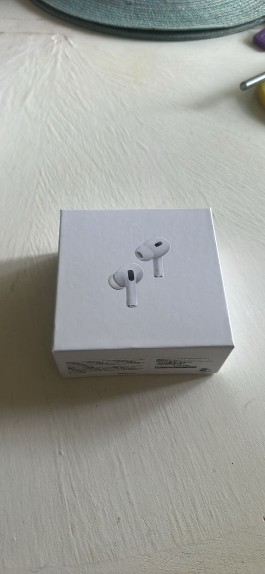 AirPods Gen 2