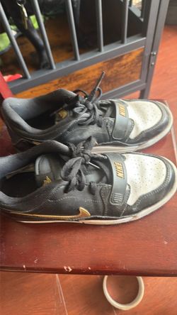 Air Jordan’s kids size 3