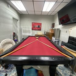 8’ Admiral Pool Table
