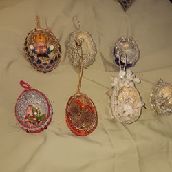(#7) 7 MCM DIORAMA Easter Xmas Ornament Glitter Pearls Real Eggshells handmade