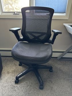 Bayside Furnishings Metrex IV Mesh Office Chair