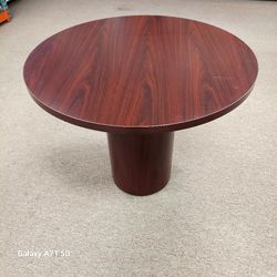 Cherry Cylinder Office Round Table 36 Inches Diameter With Minor Wear On It . Cherry man Office Chairs That Goes With That Table, Minor Wear, an Tear