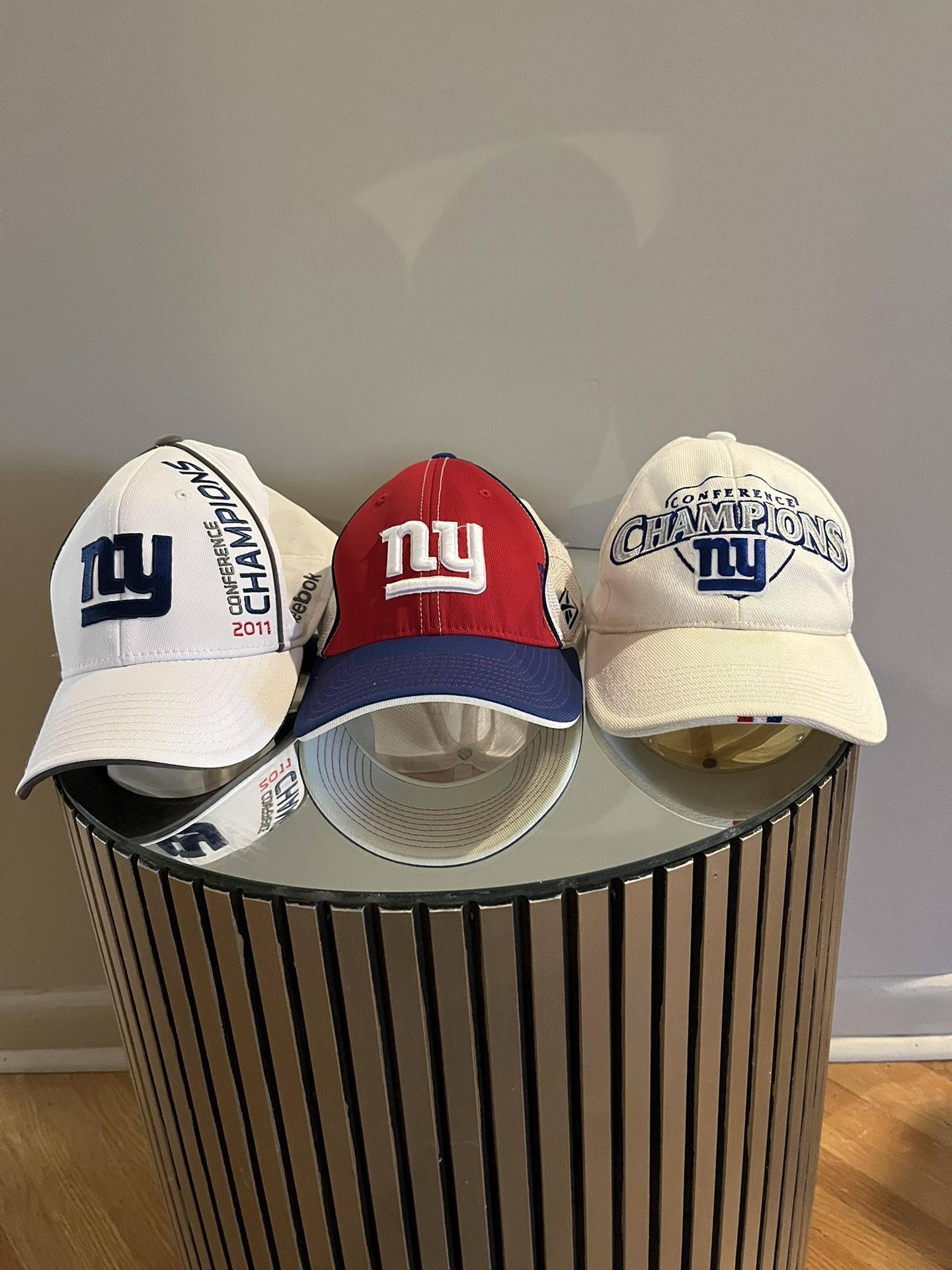 NY GIANTS HATS (hard to find)