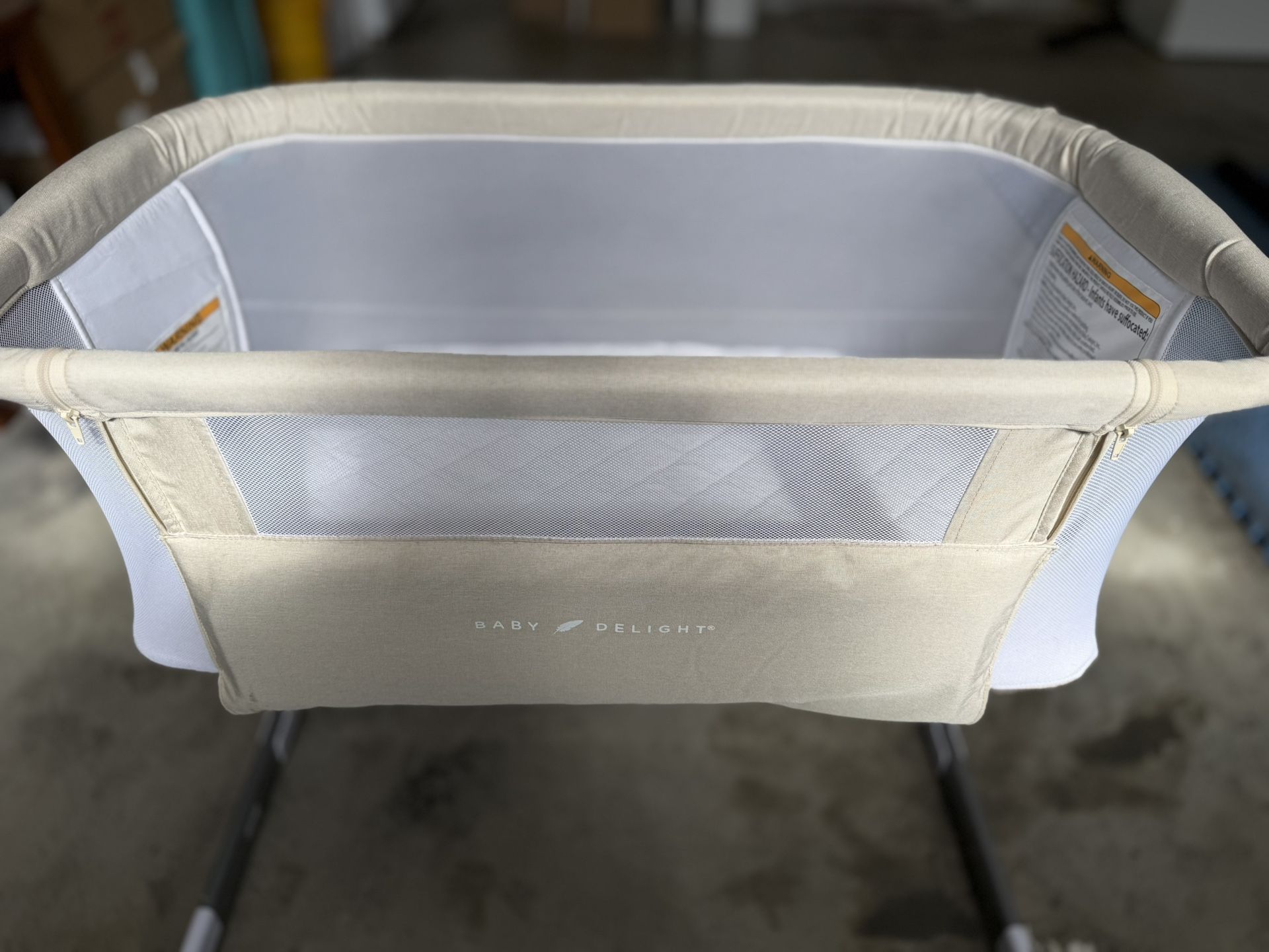 Baby Delight Dreamer Bassinet