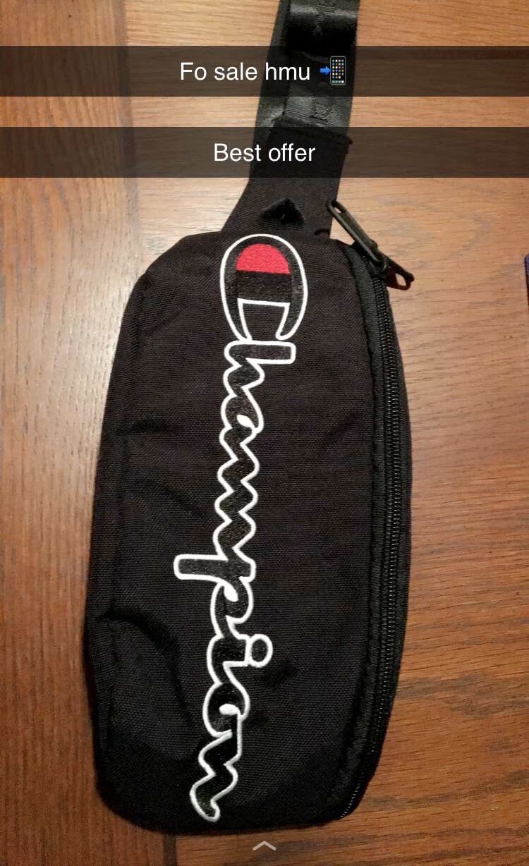 Champion Fanny Pack