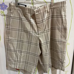 Dunning khaki golf shorts  36