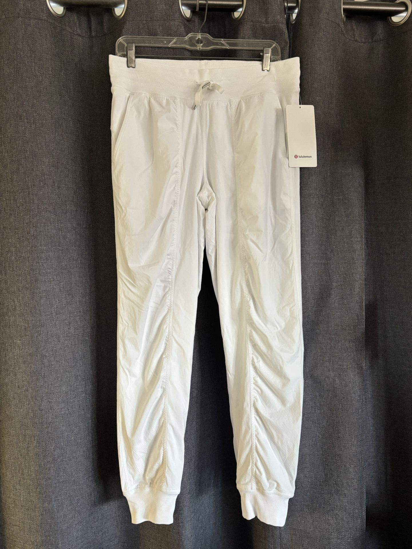 NEW with tag LULULEMON Dance Studio Mid-rise Jogger *Lined. Lululemon bag included with purchase.