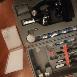 GeoSafari Student Microscope 