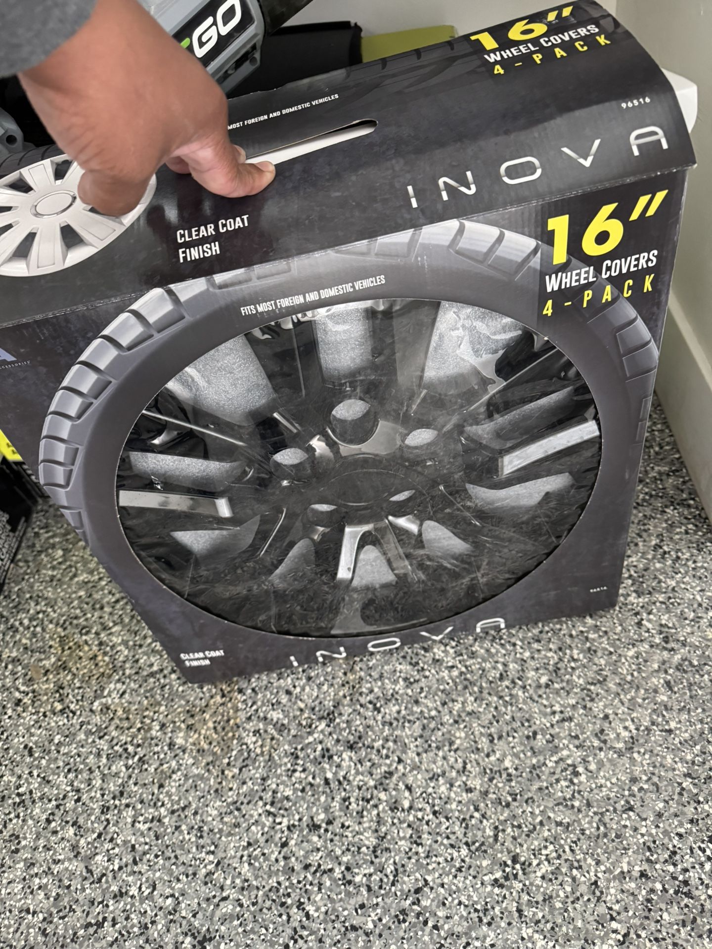 16 In Hubcaps
