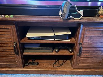 PS5 Digital Edition including Wireless Gaming Headset and Controllers with Charging Station
