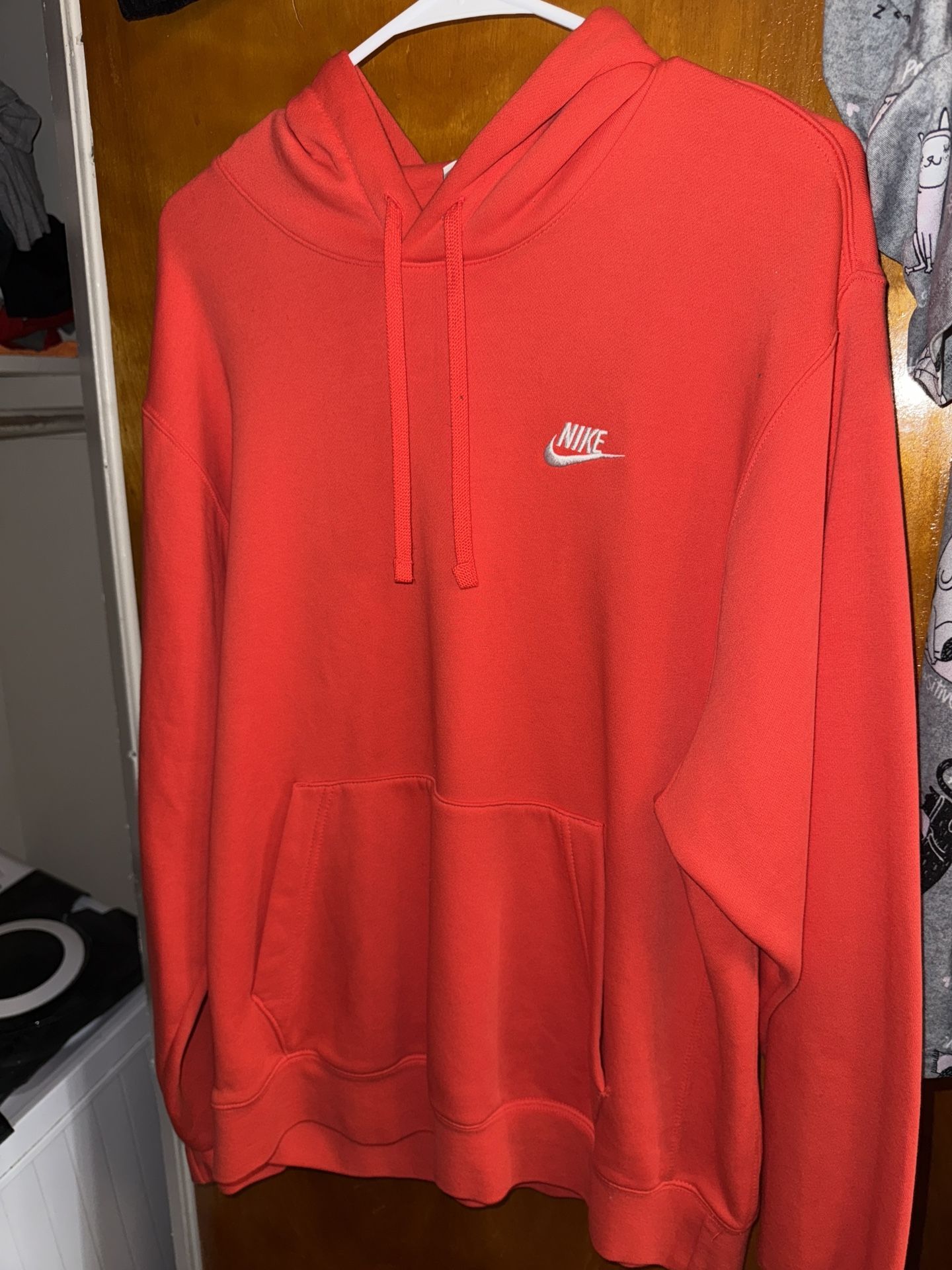 Men’s Size Large Red Nike Hoodie