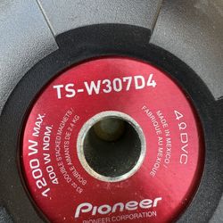 Pioneer Woofer With Box And Amplifier 