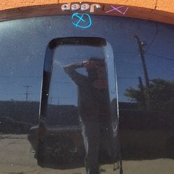 2015 Up Jeep Cherokee Hood