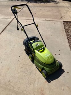 Sun Joe electric (corded) lawnmower