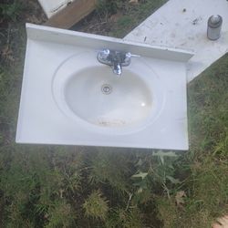 30"1/2 Inch Sink With Faucet 